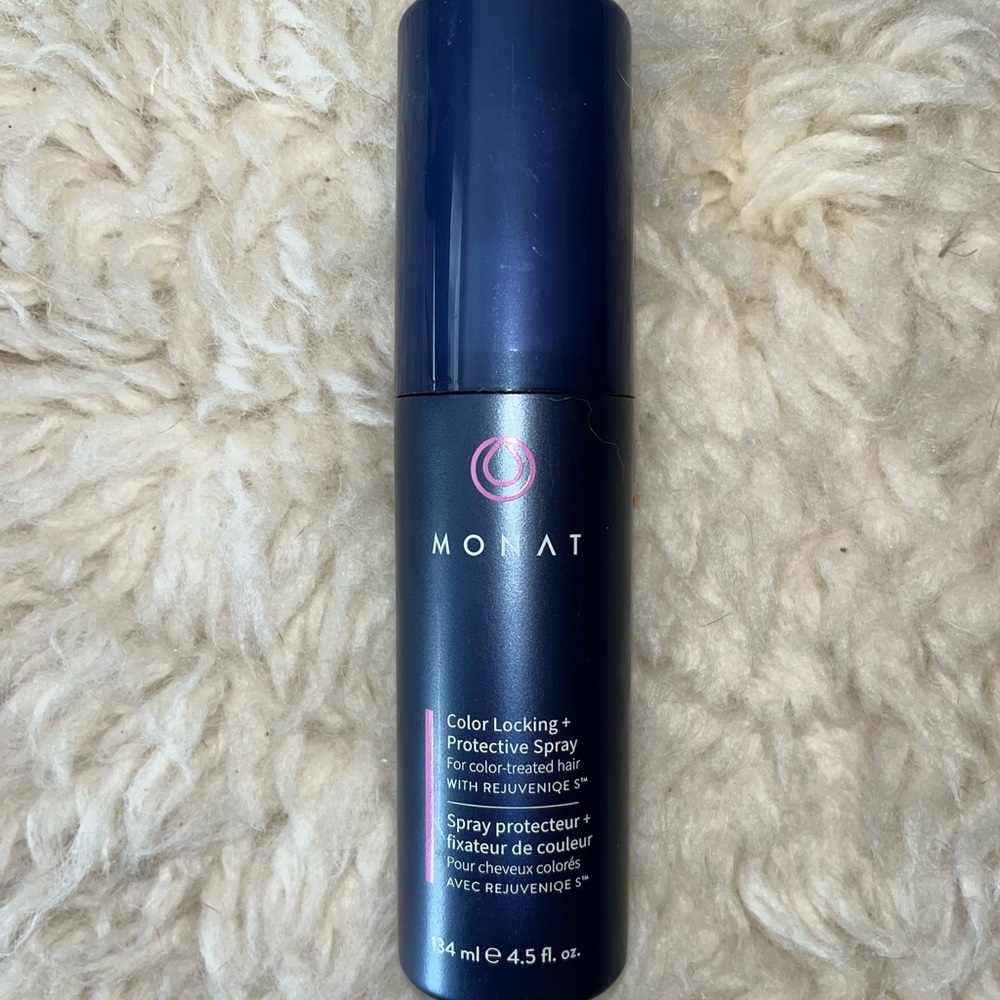 Monat Color Locking & Protecting Spray